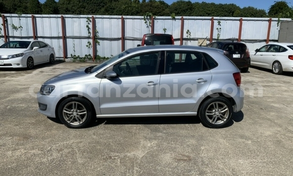 Nunua Imported Volkswagen Polo Fedha Gari ndani ya Dar es Salaam nchini Dar es Salaam Nunua Imported Volkswagen Polo Fedha Gari ndani ya Dar es Salaam nchini Dar es Salaam