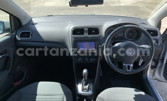 Nunua Imported Volkswagen Polo Fedha Gari ndani ya Dar es Salaam nchini Dar es Salaam Nunua Imported Volkswagen Polo Fedha Gari ndani ya Dar es Salaam nchini Dar es Salaam