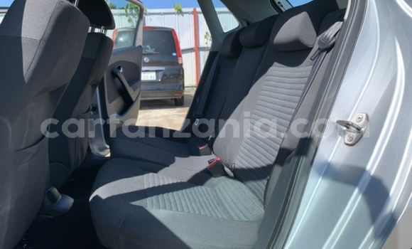 Nunua Imported Volkswagen Polo Fedha Gari ndani ya Dar es Salaam nchini Dar es Salaam Nunua Imported Volkswagen Polo Fedha Gari ndani ya Dar es Salaam nchini Dar es Salaam