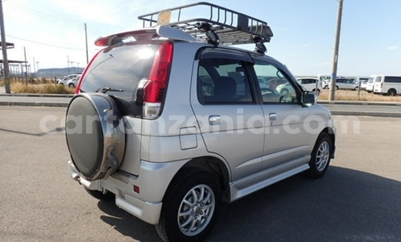 Nunua Imported Daihatsu Terios Fedha Gari ndani ya Dar es Salaam nchini Dar es Salaam Nunua Imported Daihatsu Terios Fedha Gari ndani ya Dar es Salaam nchini Dar es Salaam