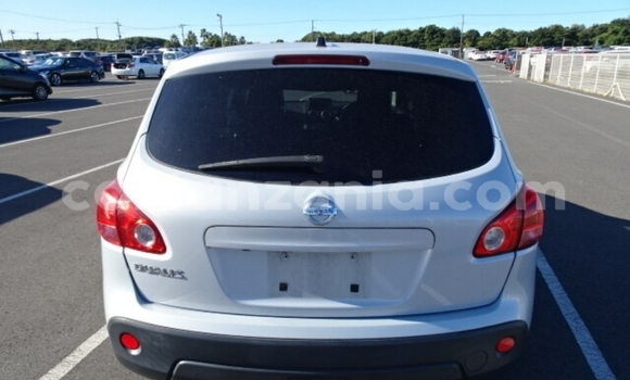 Buy Import Nissan Dualis Silver Car in Dar es Salaam in Dar es Salaam Buy Import Nissan Dualis Silver Car in Dar es Salaam in Dar es Salaam