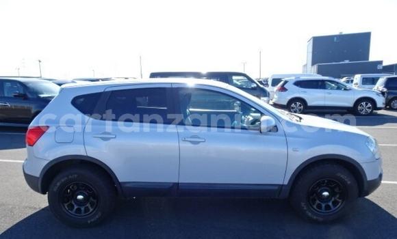 Buy Import Nissan Dualis Silver Car in Dar es Salaam in Dar es Salaam Buy Import Nissan Dualis Silver Car in Dar es Salaam in Dar es Salaam