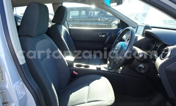 Buy Import Nissan Dualis Silver Car in Dar es Salaam in Dar es Salaam Buy Import Nissan Dualis Silver Car in Dar es Salaam in Dar es Salaam