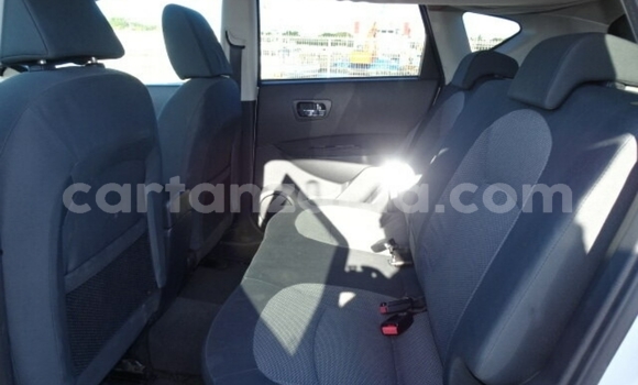 Buy Import Nissan Dualis Silver Car in Dar es Salaam in Dar es Salaam Buy Import Nissan Dualis Silver Car in Dar es Salaam in Dar es Salaam