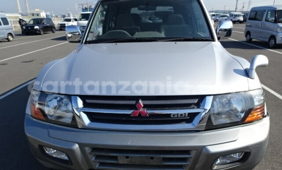 Buy Import Mitsubishi Pajero Silver Car in Dar es Salaam in Dar es Salaam