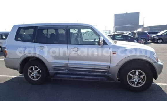 Nunua Imported Mitsubishi Pajero Fedha Gari ndani ya Dar es Salaam nchini Dar es Salaam Nunua Imported Mitsubishi Pajero Fedha Gari ndani ya Dar es Salaam nchini Dar es Salaam