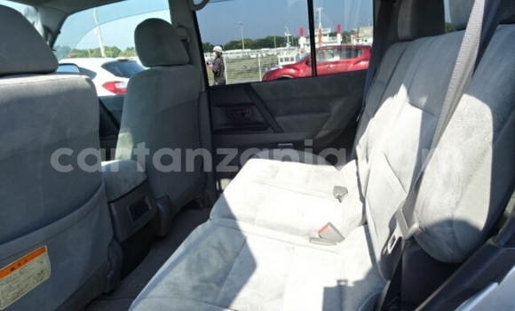 Nunua Imported Mitsubishi Pajero Fedha Gari ndani ya Dar es Salaam nchini Dar es Salaam Nunua Imported Mitsubishi Pajero Fedha Gari ndani ya Dar es Salaam nchini Dar es Salaam