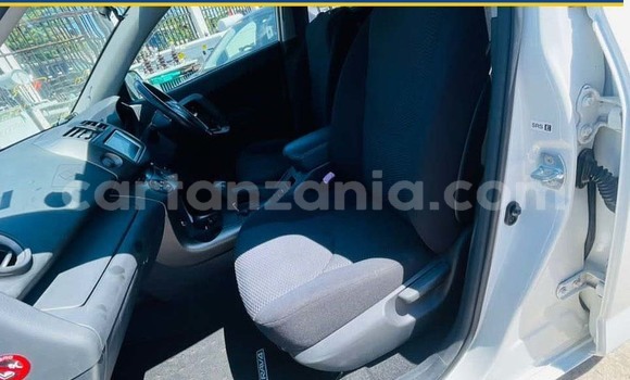 Nunua Mpya Toyota RAV4 Nyeupe Gari ndani ya Dar es Salaam nchini Dar es Salaam Nunua Mpya Toyota RAV4 Nyeupe Gari ndani ya Dar es Salaam nchini Dar es Salaam