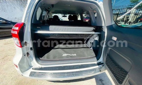 Nunua Mpya Toyota RAV4 Nyeupe Gari ndani ya Dar es Salaam nchini Dar es Salaam Nunua Mpya Toyota RAV4 Nyeupe Gari ndani ya Dar es Salaam nchini Dar es Salaam