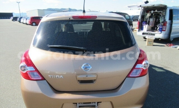 Nunua Imported Nissan Tiida Nyingine Gari ndani ya Dar es Salaam nchini Dar es Salaam Nunua Imported Nissan Tiida Nyingine Gari ndani ya Dar es Salaam nchini Dar es Salaam