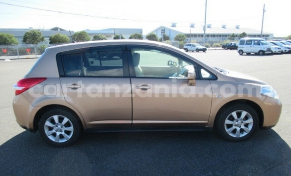 Nunua Imported Nissan Tiida Nyingine Gari ndani ya Dar es Salaam nchini Dar es Salaam Nunua Imported Nissan Tiida Nyingine Gari ndani ya Dar es Salaam nchini Dar es Salaam