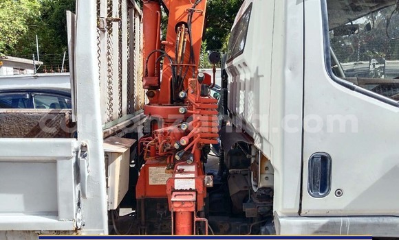 Buy New Mitsubishi L400 White Truck in Dar es Salaam in Dar es Salaam Buy New Mitsubishi L400 White Truck in Dar es Salaam in Dar es Salaam