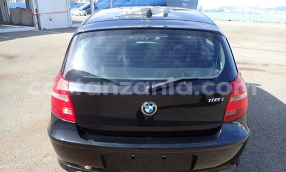 Nunua Imported BMW 1-Series Nyeusi Gari ndani ya Dar es Salaam nchini Dar es Salaam Nunua Imported BMW 1-Series Nyeusi Gari ndani ya Dar es Salaam nchini Dar es Salaam