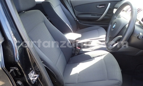 Nunua Imported BMW 1-Series Nyeusi Gari ndani ya Dar es Salaam nchini Dar es Salaam Nunua Imported BMW 1-Series Nyeusi Gari ndani ya Dar es Salaam nchini Dar es Salaam