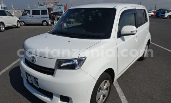 Buy Import Toyota bB White Car in Dar es Salaam in Dar es Salaam Buy Import Toyota bB White Car in Dar es Salaam in Dar es Salaam