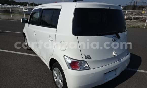 Buy Import Toyota bB White Car in Dar es Salaam in Dar es Salaam Buy Import Toyota bB White Car in Dar es Salaam in Dar es Salaam