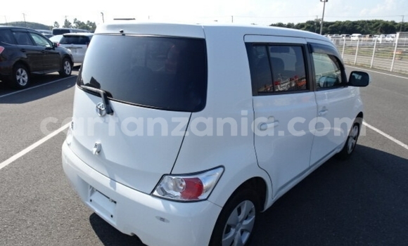 Buy Import Toyota bB White Car in Dar es Salaam in Dar es Salaam Buy Import Toyota bB White Car in Dar es Salaam in Dar es Salaam
