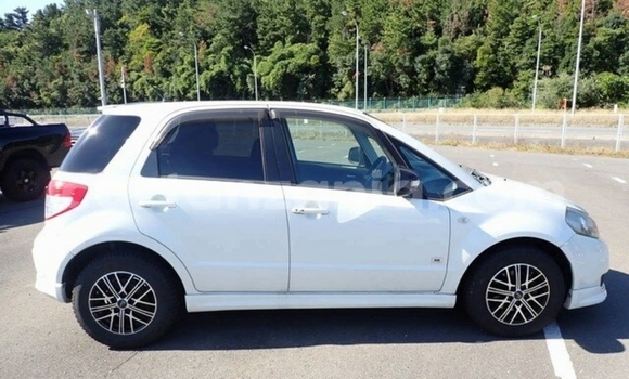 Buy Import Suzuki SX4 White Car in Dar es Salaam in Dar es Salaam Buy Import Suzuki SX4 White Car in Dar es Salaam in Dar es Salaam