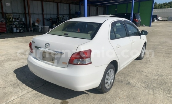 Buy Import Toyota Belta White Car in Dar es Salaam in Dar es Salaam Buy Import Toyota Belta White Car in Dar es Salaam in Dar es Salaam