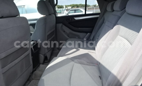 Buy Import Toyota Hilux Surf Blue Car in Dar es Salaam in Dar es Salaam Buy Import Toyota Hilux Surf Blue Car in Dar es Salaam in Dar es Salaam