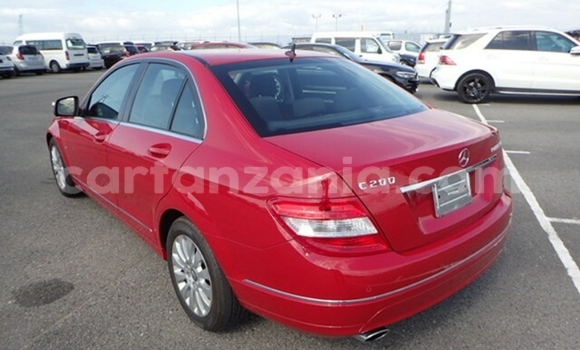 Nunua Imported Mercedes‒Benz C–Class Nyekundu Gari ndani ya Dar es Salaam nchini Dar es Salaam Nunua Imported Mercedes‒Benz C–Class Nyekundu Gari ndani ya Dar es Salaam nchini Dar es Salaam