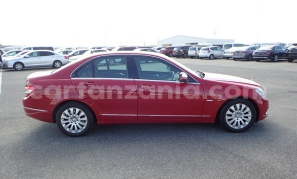 Nunua Imported Mercedes‒Benz C–Class Nyekundu Gari ndani ya Dar es Salaam nchini Dar es Salaam Nunua Imported Mercedes‒Benz C–Class Nyekundu Gari ndani ya Dar es Salaam nchini Dar es Salaam