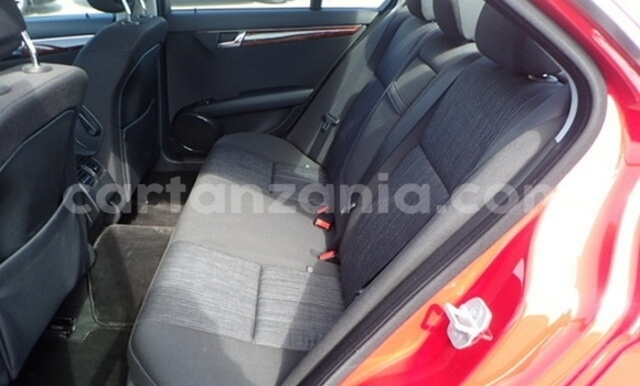 Nunua Imported Mercedes‒Benz C–Class Nyekundu Gari ndani ya Dar es Salaam nchini Dar es Salaam Nunua Imported Mercedes‒Benz C–Class Nyekundu Gari ndani ya Dar es Salaam nchini Dar es Salaam