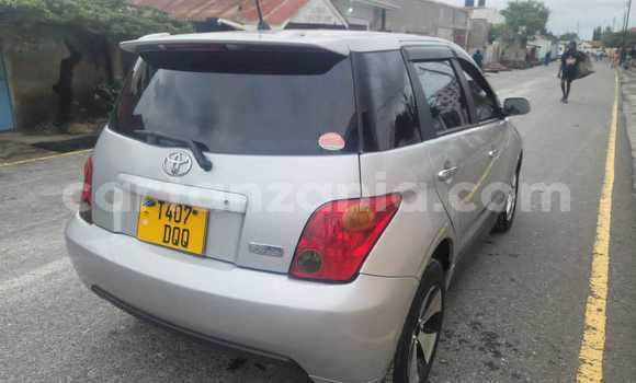 Nunua Ilio tumika Toyota IST Fedha Gari ndani ya Ilala nchini Dar es Salaam Nunua Ilio tumika Toyota IST Fedha Gari ndani ya Ilala nchini Dar es Salaam