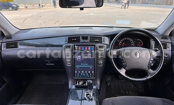 Buy Used Toyota Crown White Car in Bagamoyo in Pwani Buy Used Toyota Crown White Car in Bagamoyo in Pwani