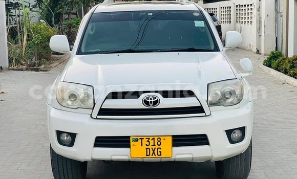 Buy Used Toyota Surf White Car in Dar es Salaam in Dar es Salaam