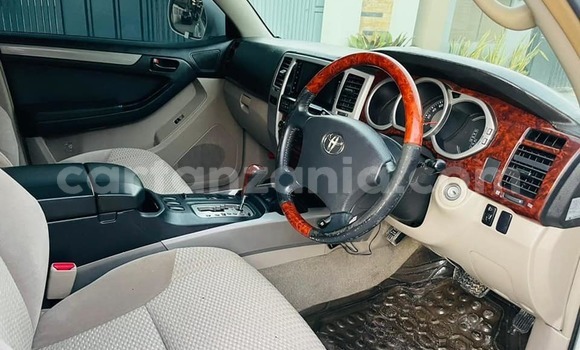 Buy Used Toyota Surf White Car in Dar es Salaam in Dar es Salaam Buy Used Toyota Surf White Car in Dar es Salaam in Dar es Salaam