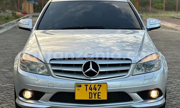 Buy Used Mercedes-Benz C-Classe Other Car in Dar es Salaam in Dar es Salaam