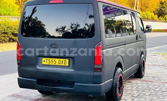 Buy Used Toyota Hiace Black Car in Dar es Salaam in Dar es Salaam Buy Used Toyota Hiace Black Car in Dar es Salaam in Dar es Salaam