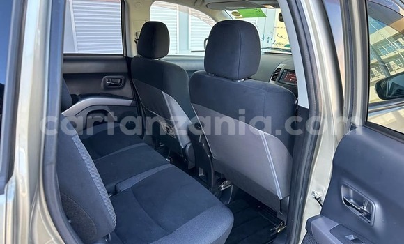 Buy Used Mitsubishi Outlander Other Car in Dar es Salaam in Dar es Salaam Buy Used Mitsubishi Outlander Other Car in Dar es Salaam in Dar es Salaam