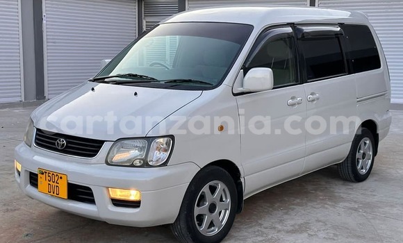 Nunua Ilio tumika Toyota Noah Nyeupe Gari ndani ya Dar es Salaam nchini Dar es Salaam Nunua Ilio tumika Toyota Noah Nyeupe Gari ndani ya Dar es Salaam nchini Dar es Salaam