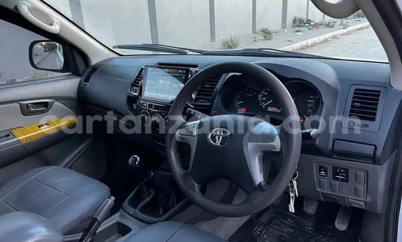 Buy Used Toyota Hiluxe VIGO White Car in Dar es Salaam in Dar es Salaam Buy Used Toyota Hiluxe VIGO White Car in Dar es Salaam in Dar es Salaam