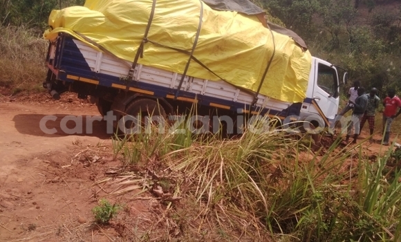 Buy Used Mitsubishi Fuso Fighter White Truck in Mbinga in Ruvuma