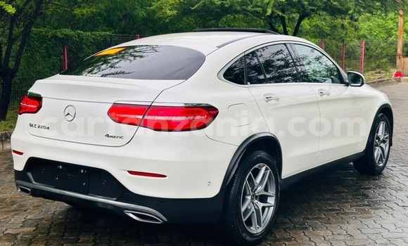 Buy Import Mercedes‒Benz GL–Class White Car in Dar es Salaam in Dar es Salaam Buy Import Mercedes‒Benz GL–Class White Car in Dar es Salaam in Dar es Salaam