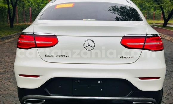 Buy Import Mercedes‒Benz GL–Class White Car in Dar es Salaam in Dar es Salaam Buy Import Mercedes‒Benz GL–Class White Car in Dar es Salaam in Dar es Salaam