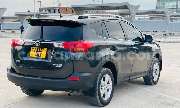 Nunua Ilio tumika Toyota RAV4 Nyeusi Gari ndani ya Dar es Salaam nchini Dar es Salaam Nunua Ilio tumika Toyota RAV4 Nyeusi Gari ndani ya Dar es Salaam nchini Dar es Salaam