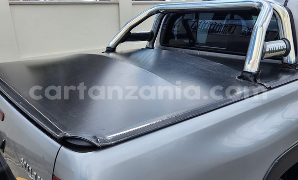 Nunua Ilio tumika Toyota Hilux Fedha Gari ndani ya Dar es Salaam nchini Dar es Salaam Nunua Ilio tumika Toyota Hilux Fedha Gari ndani ya Dar es Salaam nchini Dar es Salaam