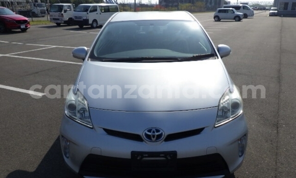 Buy Import Toyota Prius Silver Car in Dar es Salaam in Dar es Salaam Buy Import Toyota Prius Silver Car in Dar es Salaam in Dar es Salaam