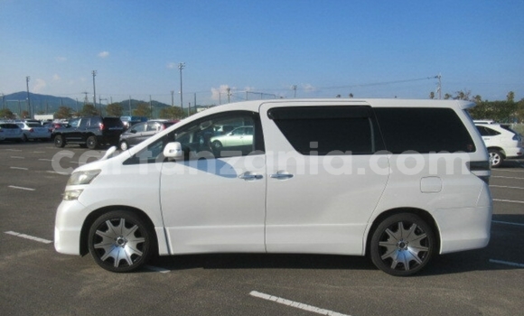 Buy Import Toyota Vellfire Other Car in Dar es Salaam in Dar es Salaam Buy Import Toyota Vellfire Other Car in Dar es Salaam in Dar es Salaam