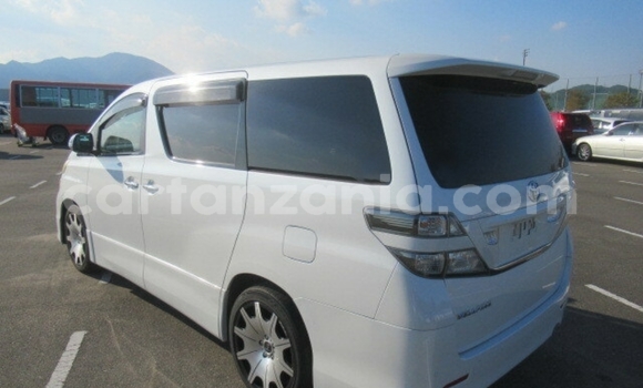 Buy Import Toyota Vellfire Other Car in Dar es Salaam in Dar es Salaam Buy Import Toyota Vellfire Other Car in Dar es Salaam in Dar es Salaam