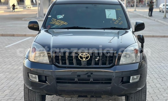 Nunua Imported Toyota Land Cruiser Prado Nyeusi Gari ndani ya Dar es Salaam nchini Dar es Salaam Nunua Imported Toyota Land Cruiser Prado Nyeusi Gari ndani ya Dar es Salaam nchini Dar es Salaam