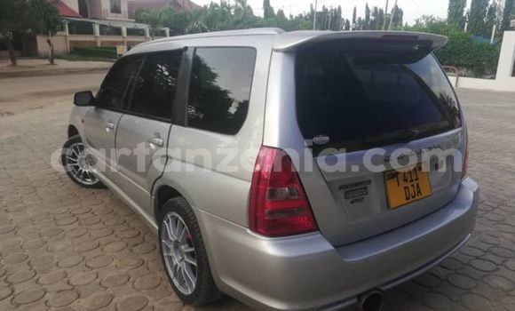 Nunua Ilio tumika Subaru Forester Fedha Gari ndani ya Dar es Salaam nchini Dar es Salaam Nunua Ilio tumika Subaru Forester Fedha Gari ndani ya Dar es Salaam nchini Dar es Salaam