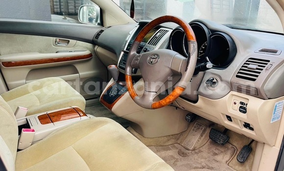 Nunua Imported Toyota Harrier Fedha Gari ndani ya Dar es Salaam nchini Dar es Salaam Nunua Imported Toyota Harrier Fedha Gari ndani ya Dar es Salaam nchini Dar es Salaam