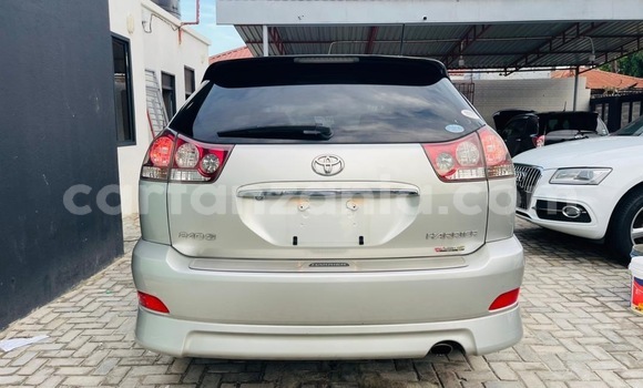 Nunua Imported Toyota Harrier Fedha Gari ndani ya Dar es Salaam nchini Dar es Salaam Nunua Imported Toyota Harrier Fedha Gari ndani ya Dar es Salaam nchini Dar es Salaam