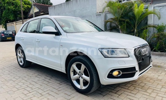 Buy Import Audi Q5 White Car in Dar es Salaam in Dar es Salaam