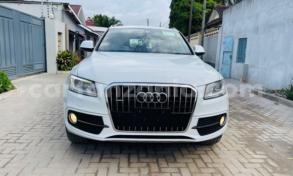 Buy Import Audi Q5 White Car in Dar es Salaam in Dar es Salaam Buy Import Audi Q5 White Car in Dar es Salaam in Dar es Salaam